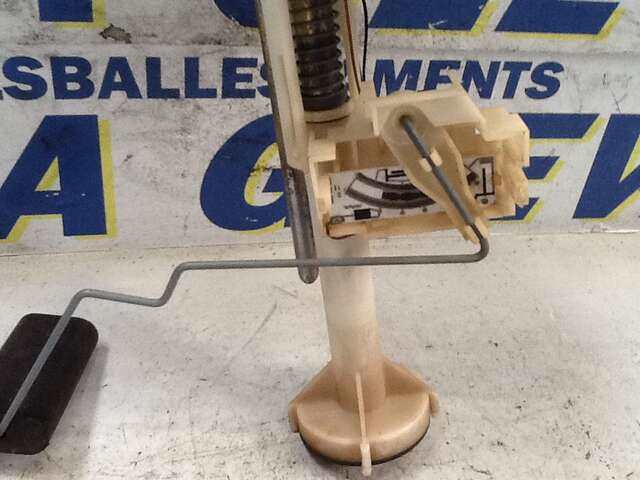 Foto 3ª: Bomba Combustible Peugeot Expert 1.9 TD 90CV (1998)