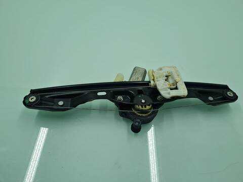 Foto 2ª: Elevalunas Manual Trasero Derecho Bmw Serie 3 315 330D 258CV 190KW [N57D30A] (2012)