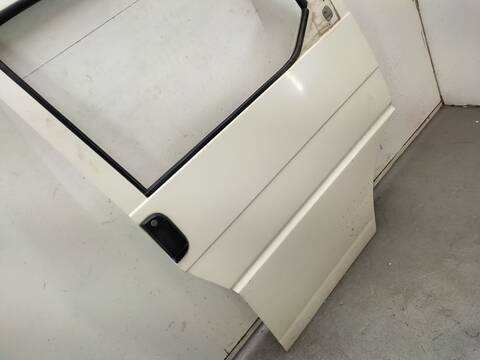 Foto 3ª: Puerta Delantera Derecha Volkswagen Transporter 2.5 TDI 88CV 65KW FURGONETA [AJT] (2001)
