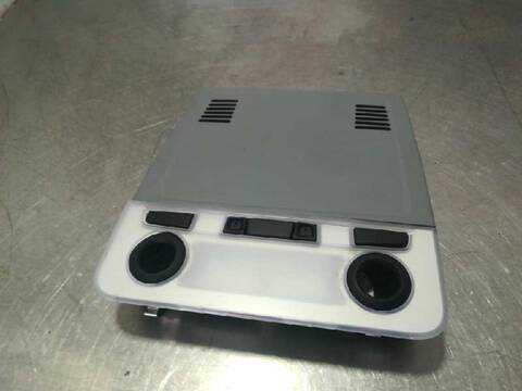 Foto 1ª: Luz Interior Bmw Serie 1 114 118D BERLINA 143CV 105KW [N47D20C] (2009)