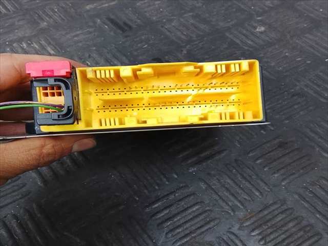 Foto 3ª: Centralita Airbag Mercedes Sprinter 2.0 CDI 115CV (2024)