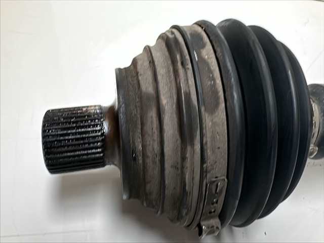 Foto 3ª: Transmision Delantera Derecha Volkswagen Touran 1.9 TDI [BLS] (2010)