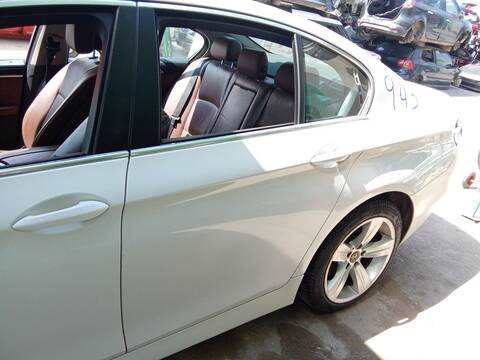 Foto 2ª: Puerta Trasera Izquierda Bmw Serie 5 520 2.0 D F10) [N47 D20 C] (2025)