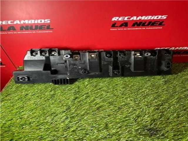 Caja Reles Fusibles Mercedes Vito 109/110/111/114 CDI BASE FWD COMPACTA 114CV 84KW