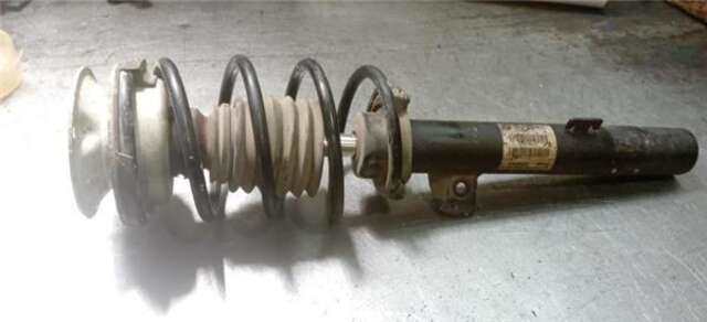 Foto 2ª: Amortiguador Delantero Izquierdo Bmw Serie 1 114 2.0 118D [2.0 LTR. - 90 KW 16V DIESEL CAT] [M47N 204 D4]