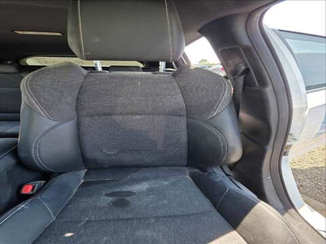 Foto 3ª: Asientos Traseros Toyota Corolla 2ZRFXE AUT. (2024)