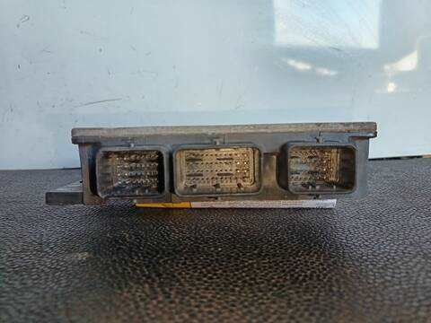 Foto 2ª: Centralita Motor ECU Renault Clio ALIZE 1 58CV (2001)