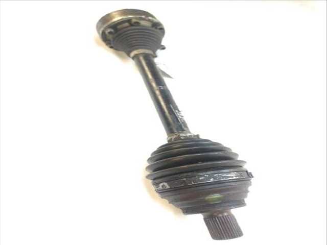 Foto 3ª: Transmision Delantera Izquierda Volkswagen Golf 1.6 TDI (2008)