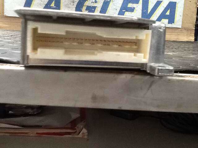 Foto 2ª: Centralita Airbag Bmw Serie 3 315 2.000 TD 136CV/100KW M47 BERLINA 0CV [20-4D-1] (1999)