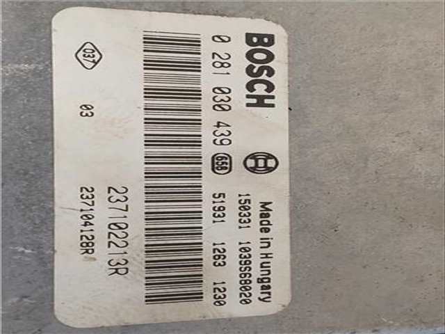 Foto 3ª: Centralita Motor ECU Renault Clio 1.5 BUSINESS 90CV 66KW [K9K 608] (2016)