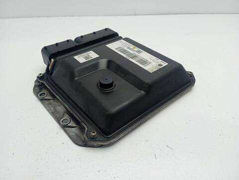 Foto 2ª: Centralita Motor ECU Opel Astra COSMO 125CV 92KW [A17DTR] (2011)