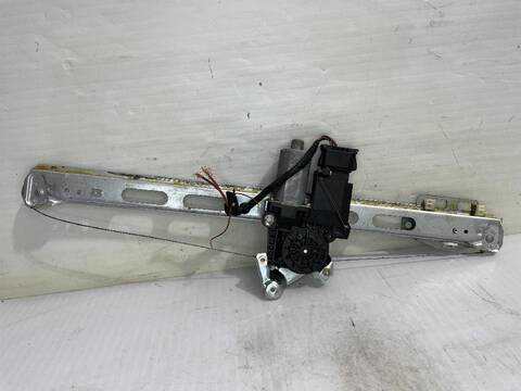 Foto 3ª: Elevalunas Eléctrico Delantero Derecho Mercedes Clase A 140 170 CDI 168.009) 95CV [OM668942] (1997)