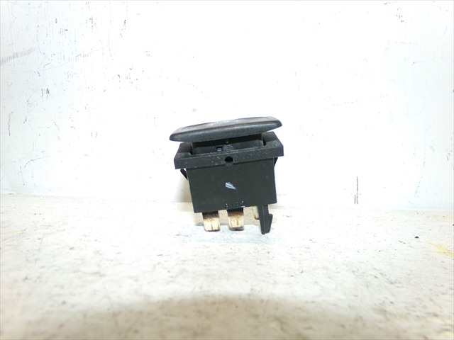 Foto 2ª: Botonera Elevalunas Seat Ibiza 1.6 G 1997-1998 [AEE] (1998)