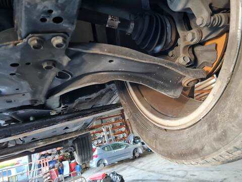Foto 1ª: Brazo Suspension Delantero Izquierdo Nissan Qashqai ACENTA 140CV 103KW [HR13] (2020)