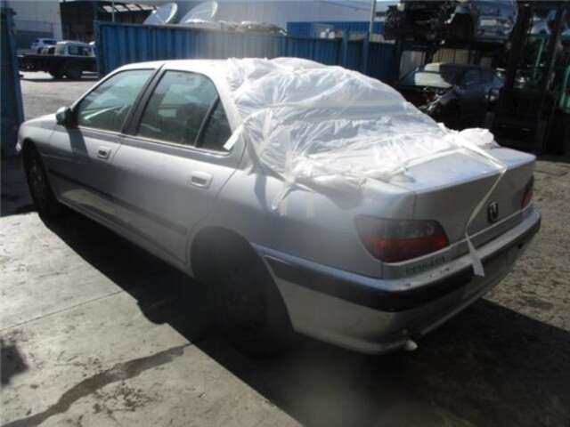 Retrovisor Derecho Peugeot 406 2.0 HDI 110