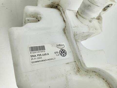 Foto 3ª: Deposito Limpiaparabrisas Volkswagen Tiguan R LINE 150CV [DTSB] (2023)