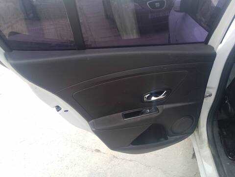 Foto 3ª: Tapizados Cartoneras Renault Megane D III BERLINA 5P DYNAMIQUE [H5F A4] (2013)