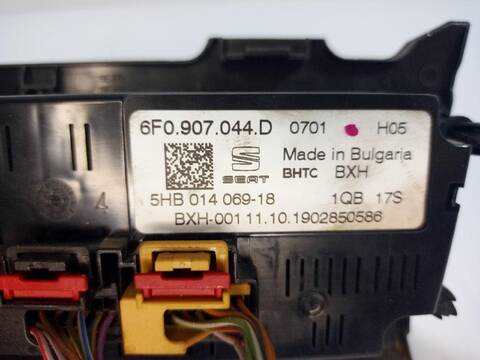 Foto 3ª: Mando Climatizador Seat Ibiza STYLE 95CV [DLAC] (2017)