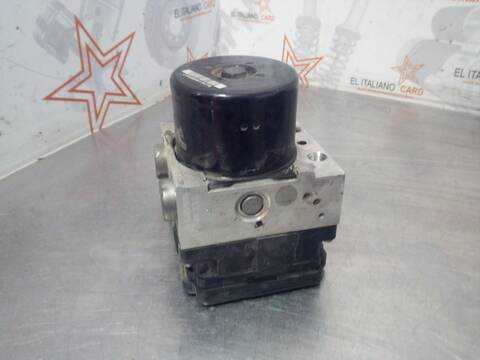 Foto 2ª: Abs Alfa Romeo Giulietta DISTINCTIVE 105CV 77KW [940A3000] (2011)