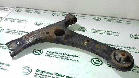 Foto 2ª: Brazo Suspension Delantero Izquierdo Toyota Avensis 1.8 SOL 129CV 95KW [1ZZFE] (2008)