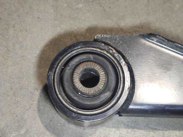 Foto 3ª: Brazo Suspension Trasero Derecho Nissan Navara 2.3 TD D23 [YS23] (2018)