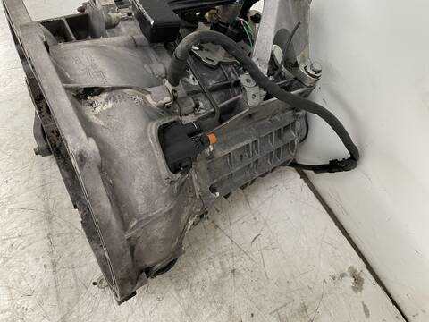 Foto 2ª: Caja Cambios Ford Focus BUSINESS 90CV 66KW (2009)