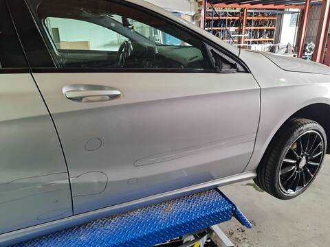 Foto 1ª: Puerta Delantera Derecha Mercedes Clase A 140 A 200 CDI - D 176.008) 136CV 100KW [OM 651.930] (2014)