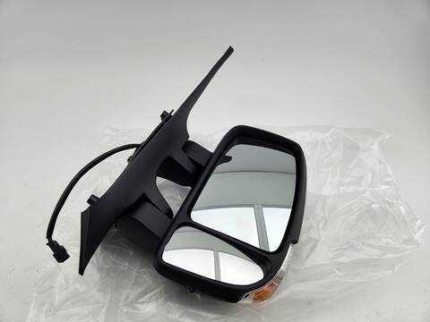 Retrovisor Derecho Nissan NV400 COMFORT L1H1 3.3T