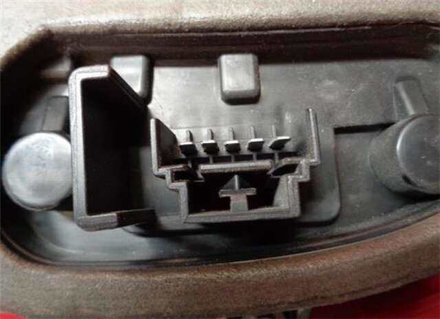 Foto 3ª: Piloto Trasero Derecho Fiat Punto 1.2 G 16V [188 A5.000]