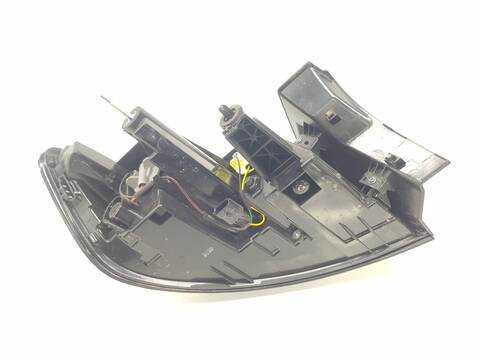 Foto 2ª: Piloto Trasero Derecho Renault Arkana TECHNO