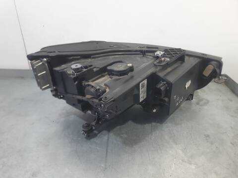 Foto 3ª: Faro Izquierdo Seat Leon 1.5 ETSI 150CV 110KW [DFYA] (2024)