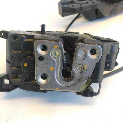 Cerradura Puerta Trasera Derecha Renault Megane 1.2 TCE BZ2B BZ11) HATCHBACK III HATCHBACK BZ0/1_ B3_)