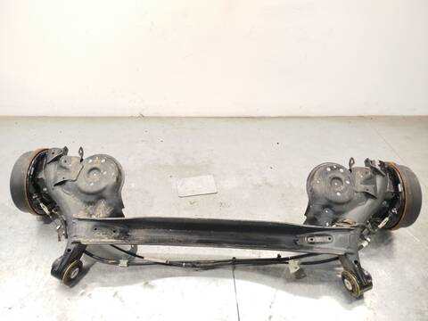 Foto 4ª: Puente Trasero Ford Tourneo 1.0 ECOBOOST 125CV 92KW [B7NB] (2024)
