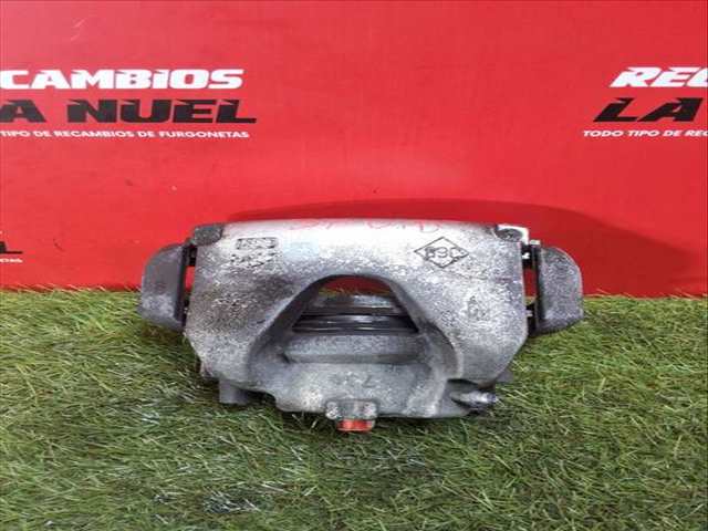 Foto 1ª: Pinza Freno Delantera Derecho Renault Kangoo BLUE DCI 95 KJAB) 95CV 70KW [K9K 876,K9K 877] (2024)