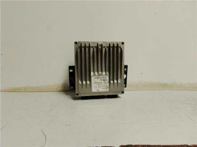 Centralita Motor ECU Kia Carnival 2.9 TD