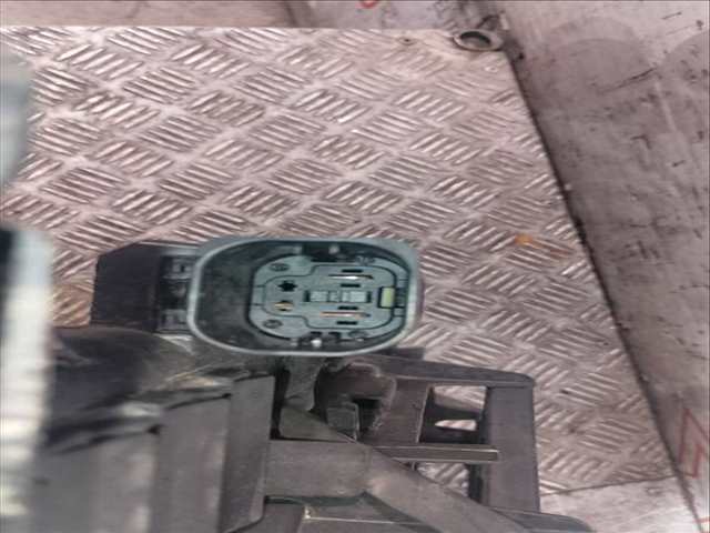 Foto 3ª: Electroventilador Bmw Serie 5 518 520 D 184CV 135KW [N47D20C] (2010)