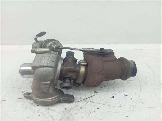 Foto 3ª: Turbocompresor Citroen C4 COLLECTION BERLINA 90CV 66KW [9HX] (2004)