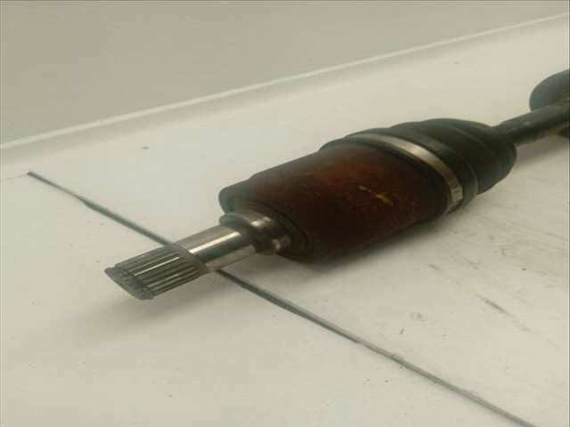 Foto 3ª: Transmision Delantera Derecha Honda Jazz 1.2 DSI CAT 78CV 57KW [L12A1] (2002)