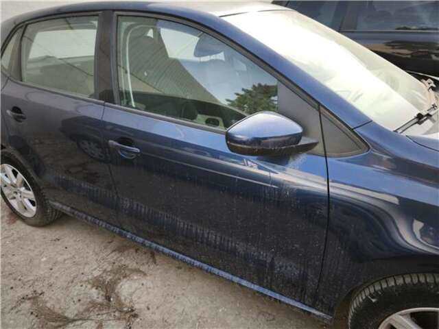 Puerta Delantera Derecha Volkswagen Polo 1.2 SPORT [1.2 LTR. - 51 KW 12V]