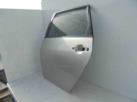 Foto 3ª: Puerta Trasera Izquierda Mitsubishi Grandis 2.0 DI-D CAT 136CV 100KW [BSY] (2008)