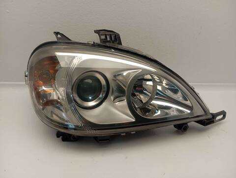 Faro Derecho Mercedes Clase ML 270 CDI 163.113) W163)