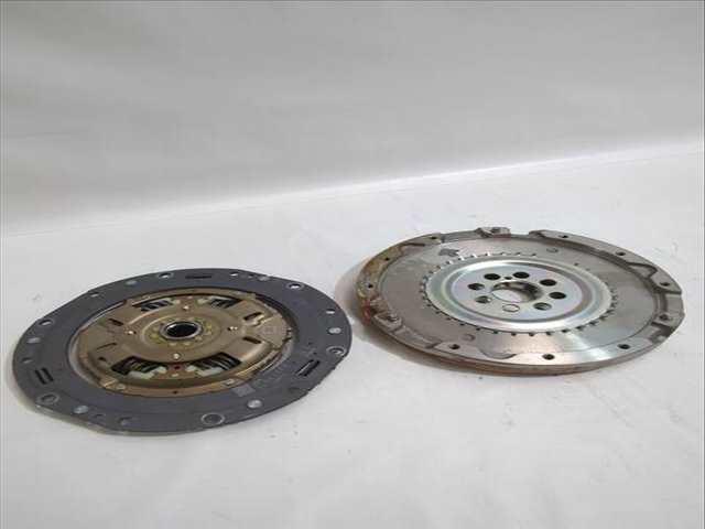 Foto 3ª: kit Embrague Toyota Yaris 1.5 HYBRID MXPJ10) 116CV 85KW [M15A-FXE] (2024)