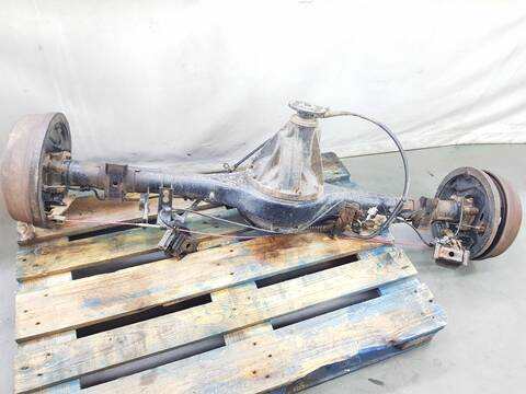 Puente Trasero Nissan Navara TD PICKUP D22 DOBLE CABINA 4X4