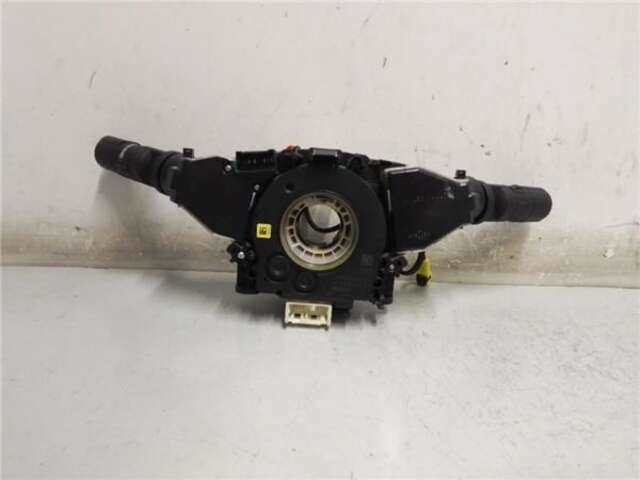 Foto 2ª: Mando Multifuncion Nissan Qashqai 2.0 VISIA [2.0 LTR. - 110 KW DCI TURBODIESEL CAT] [M9R]