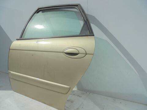 Foto 3ª: Puerta Trasera Izquierda Citroen C5 1.6 16V HDI FAP BERLINA 109CV 80KW [9HZ] (2005)