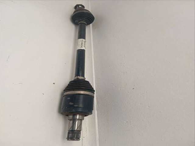 Foto 2ª: Transmision Trasera Derecha Land Rover Discovery SE 180CV 132KW [204DTD] (2021)