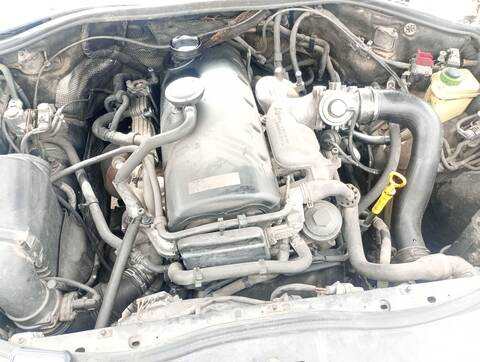 Foto 1ª: Culata Volkswagen Touareg 2.5 R5 TDI 174CV 128KW [BAC,BPE]