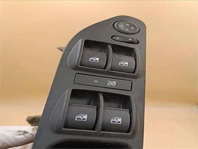 Foto 3ª: Botonera Elevalunas Fiat Doblo 1.3 III BUSINESS 16V M-JET 70KW COMBI [55283775]