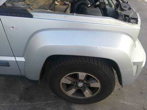 Aleta Delantera Derecha Jeep Cherokee D51C