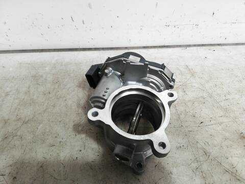 Foto 3ª: Caja Mariposa Volkswagen Golf DTRD (2024)